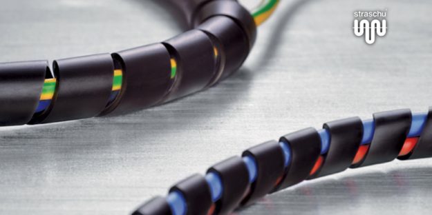 Halogenfreie Produkte als Kabel und Kabelverkleidungen vor einem grauen Hintergrund und in der oberen rechten Ecke ist das straschu Logo