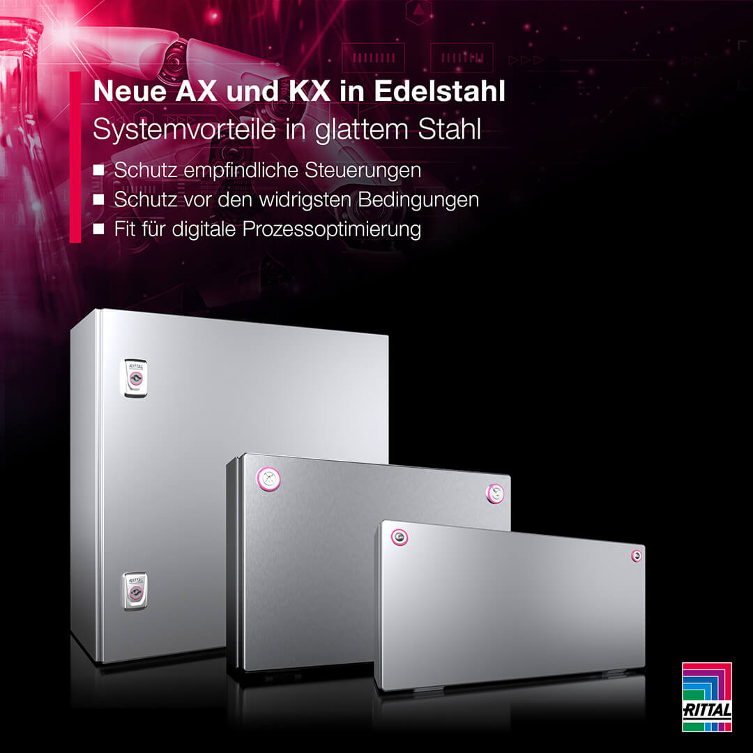 Werbebanner mit Produktbeschreibung am oberen Bildrand, einer pinken Roboterhand im Hintergrund und drei ausgestellten voreinander aufgereihten Schaltschränken vor schwarzem Hintergrund und dem Rittal Logo in der rechten unteren Ecke.